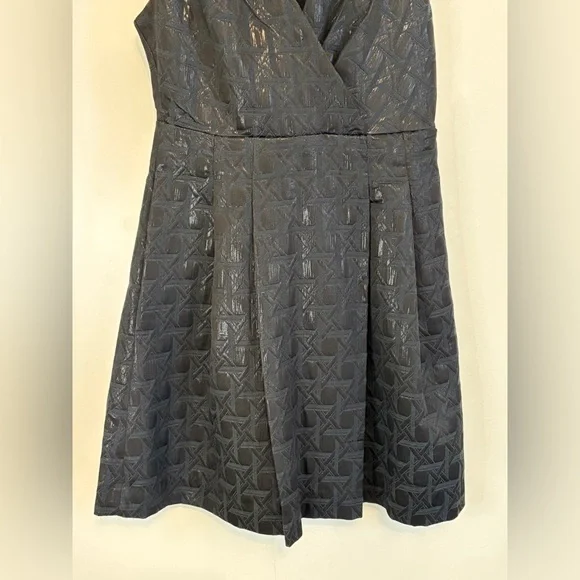 Kirna Zabete Sleeveless Metallic Jacquard Dress in black/ navy. V-neck, pockets. - Picture 3 of 8